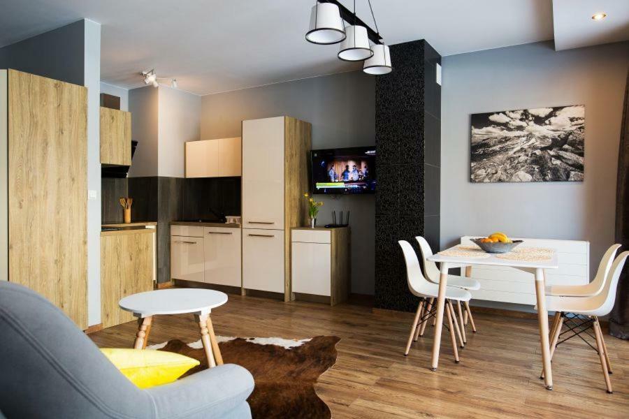 Pod Giewontem Apartment Zakopane